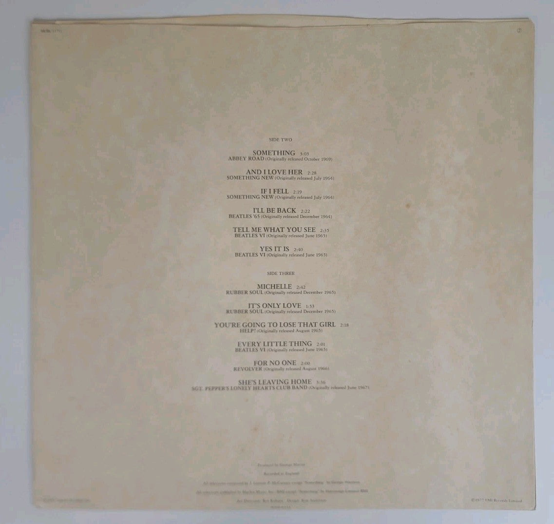 The Beatles – Love Songs 2LP Vinyl 1977 Capitol Textured Cover Booklet NM/VG+